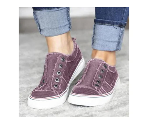 CurVanta EasyStreet Canvas Flats